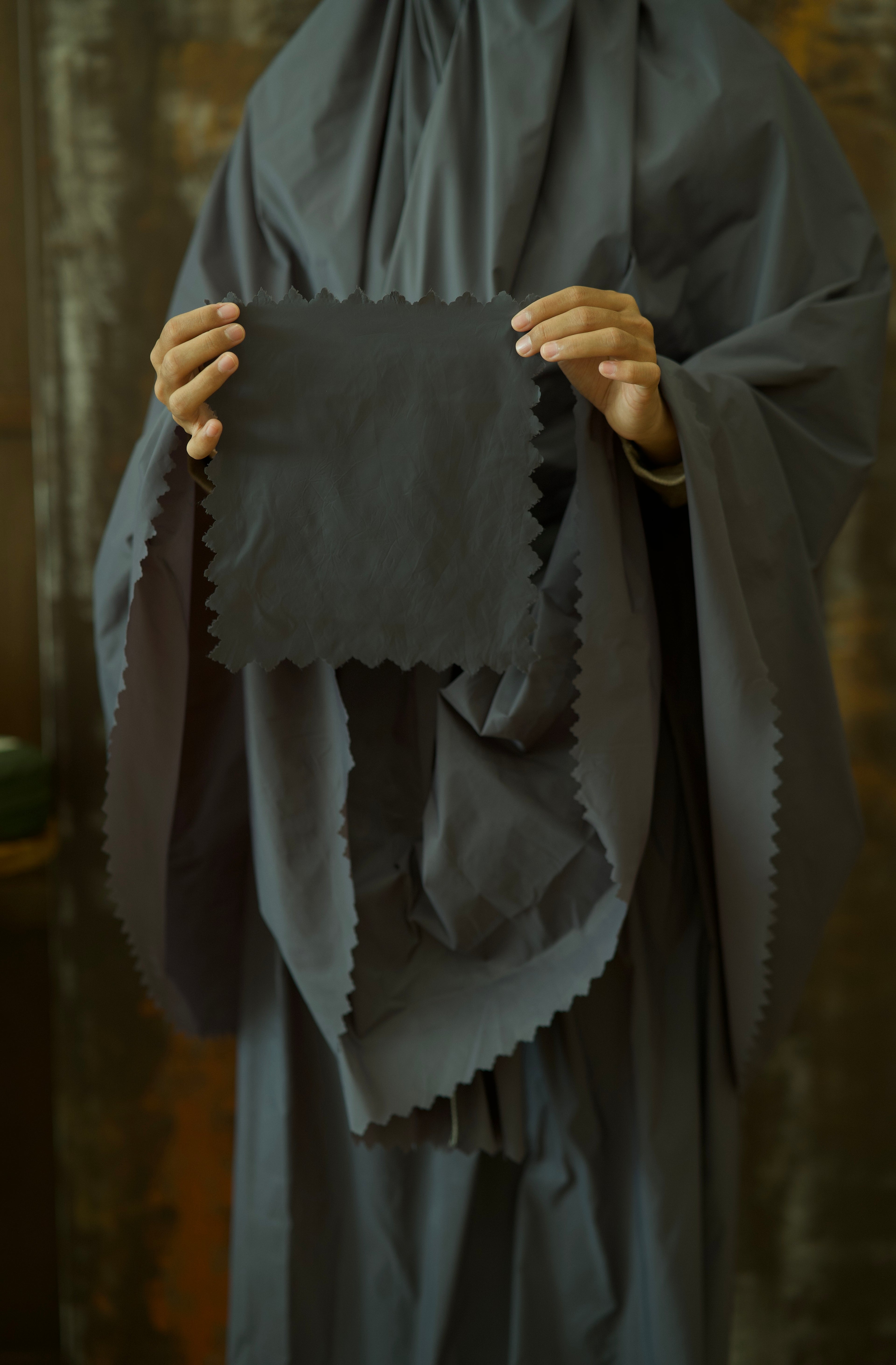 Set de prière complet – Pochette ronde – Gris