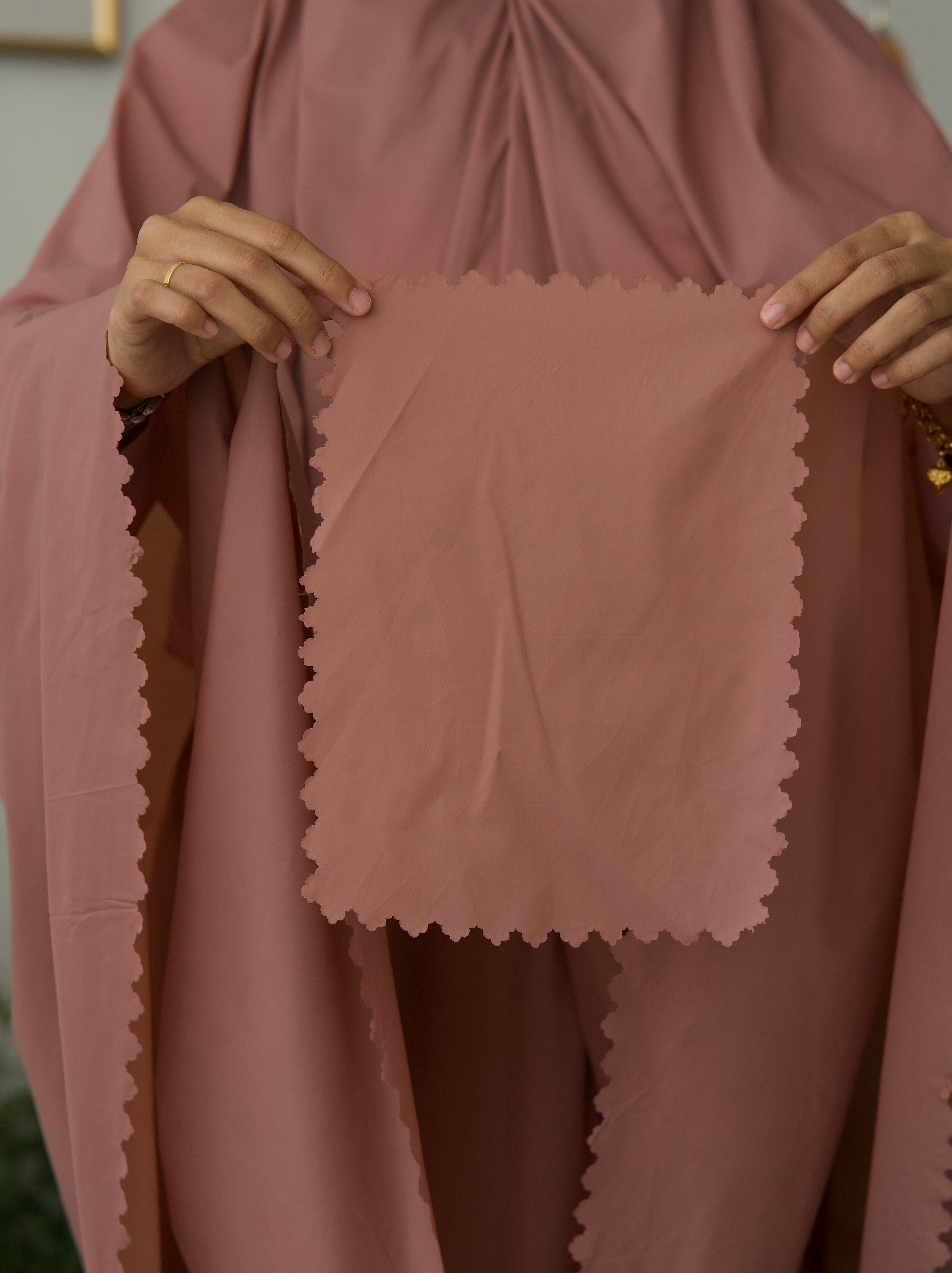 Pochette de prière 3 pièces Rose – ANFAWZ